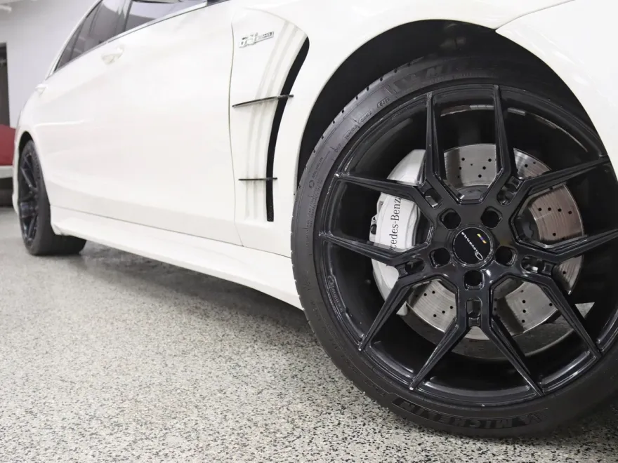 2015 Mercedes Benz S 550 4MATIC photo 1