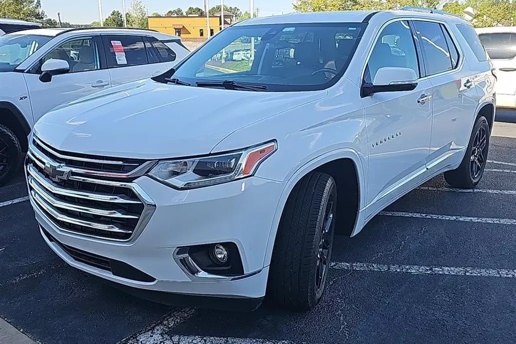2019 Chevrolet Traverse High Country photo 1