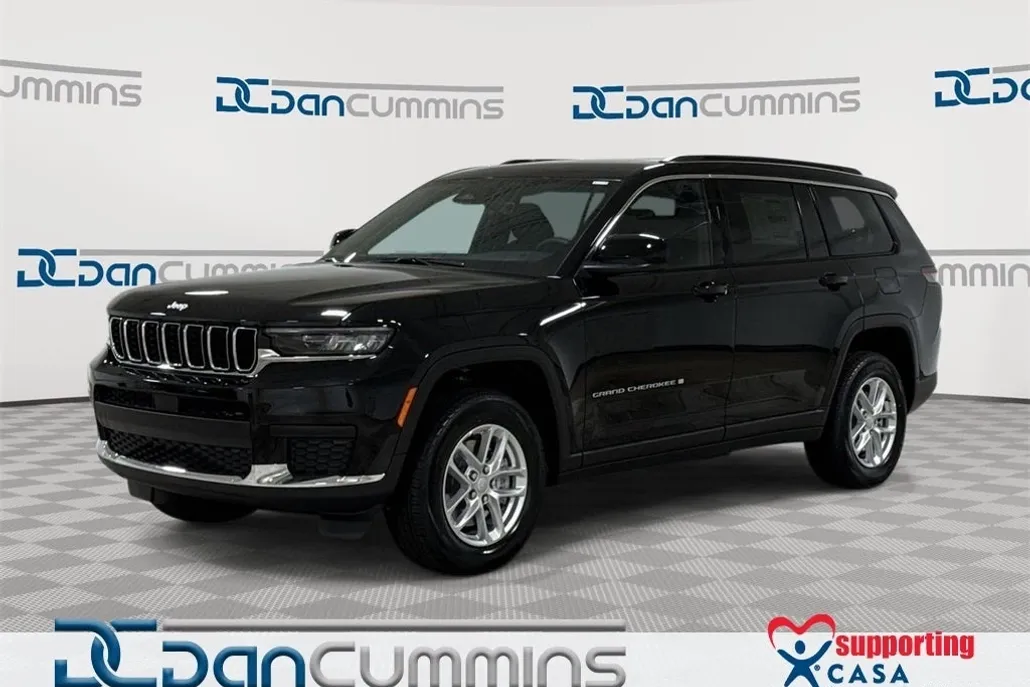 2025 Jeep Grand Cherokee Laredo photo 1