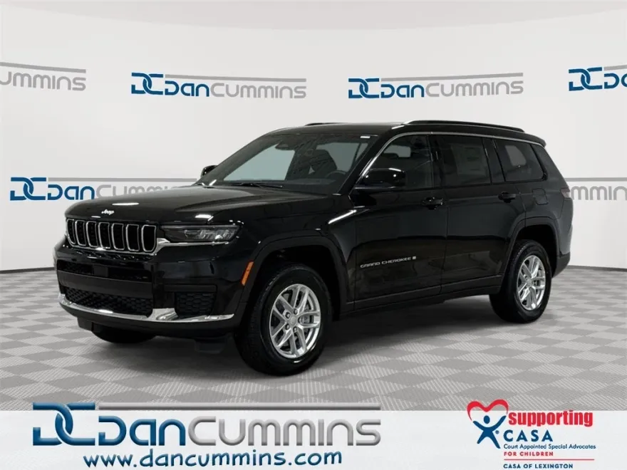 2025 Jeep Grand Cherokee Laredo photo 1