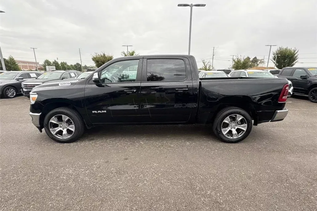 2023 Ram 1500 Laramie photo 1