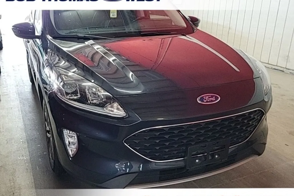 2022 Ford Escape SEL photo 1