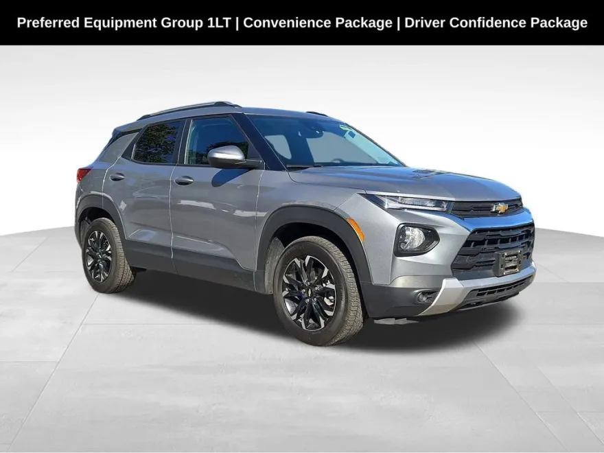 2023 Chevrolet Trailblazer LT photo 1