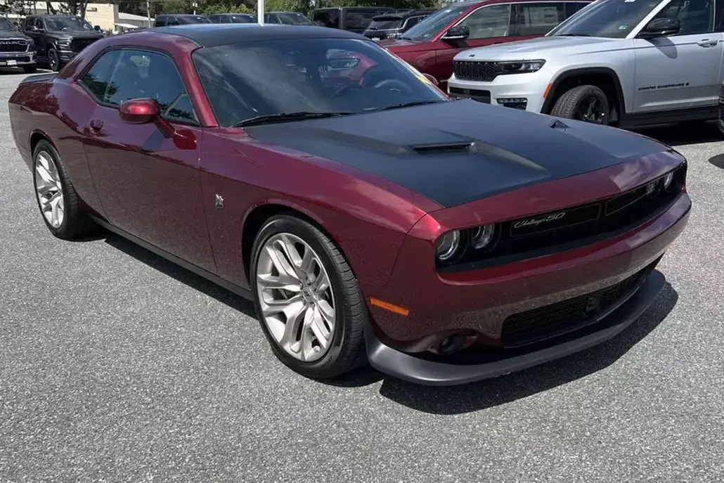 2020 Dodge Challenger R/T Scat Pack photo 1