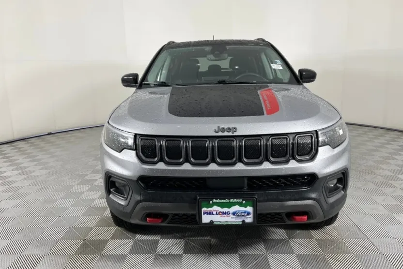 2022 Jeep Compass Trailhawk photo 1