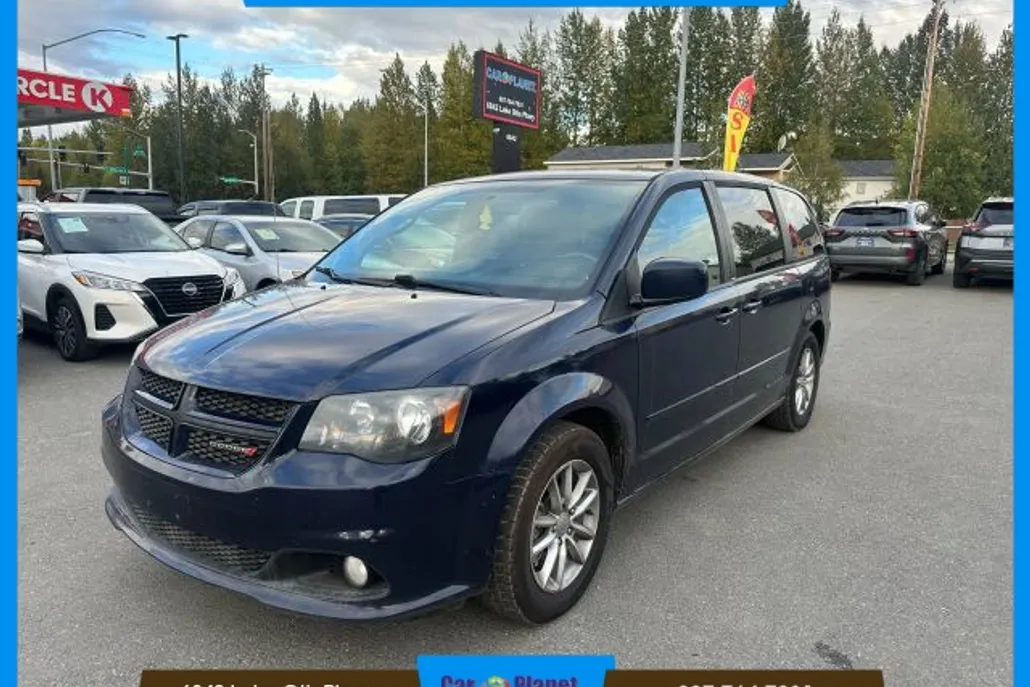 2014 Dodge Grand Caravan R/T photo 1