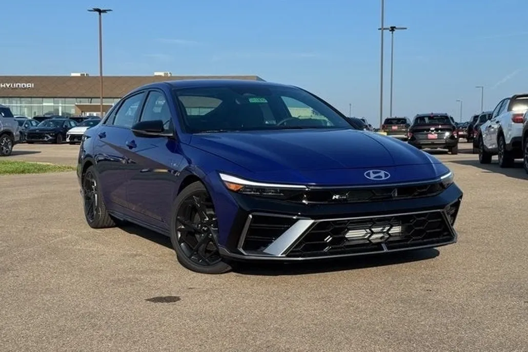 2025 Hyundai Elantra N Line photo 1