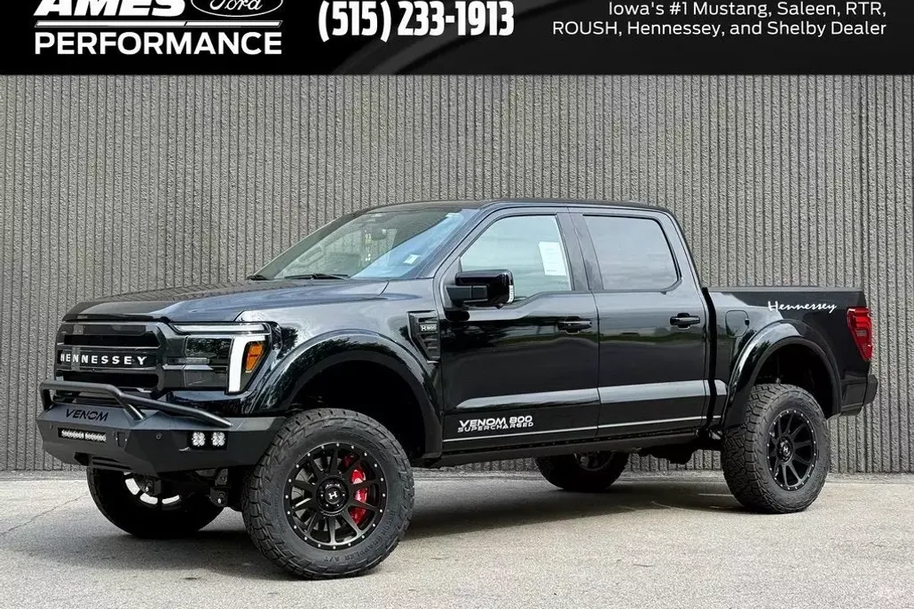 2025 Ford F-150 Lariat photo 1