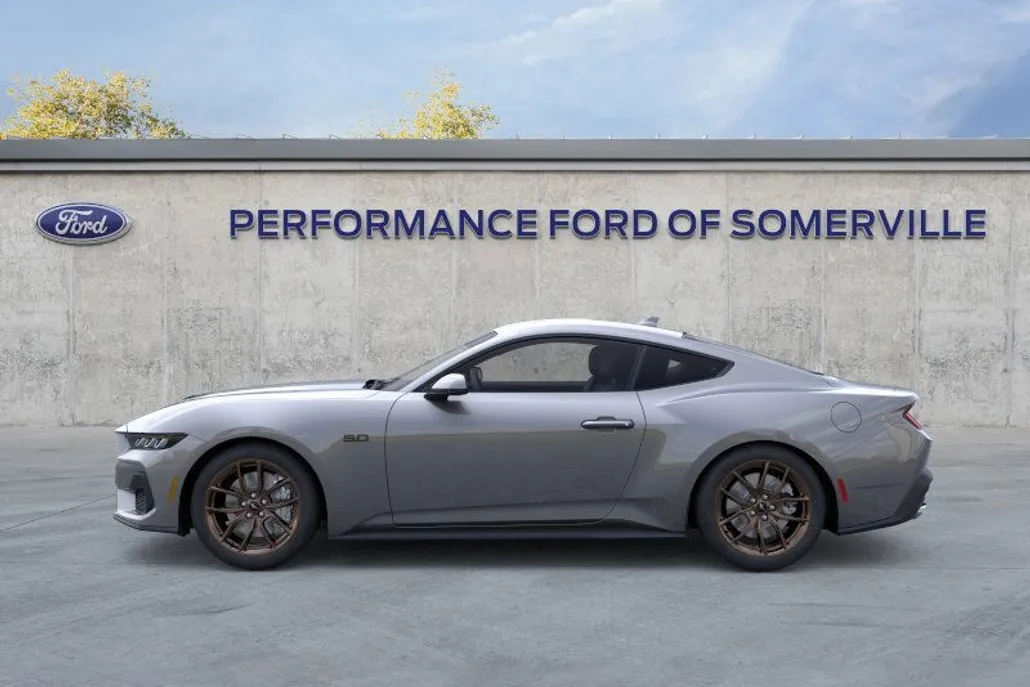 2025 Ford Mustang GT Premium photo 1