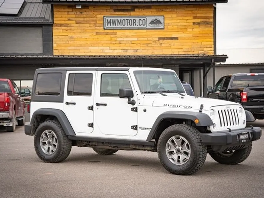 2015 Jeep Wrangler Unlimited Rubicon photo 1