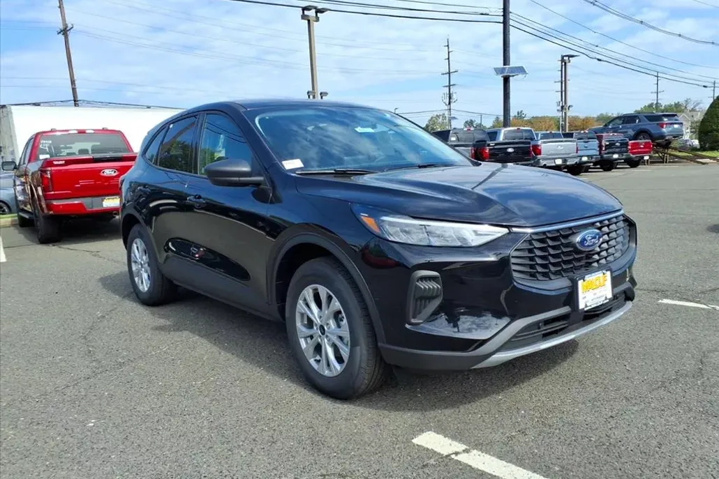 2025 Ford Escape Active photo 1