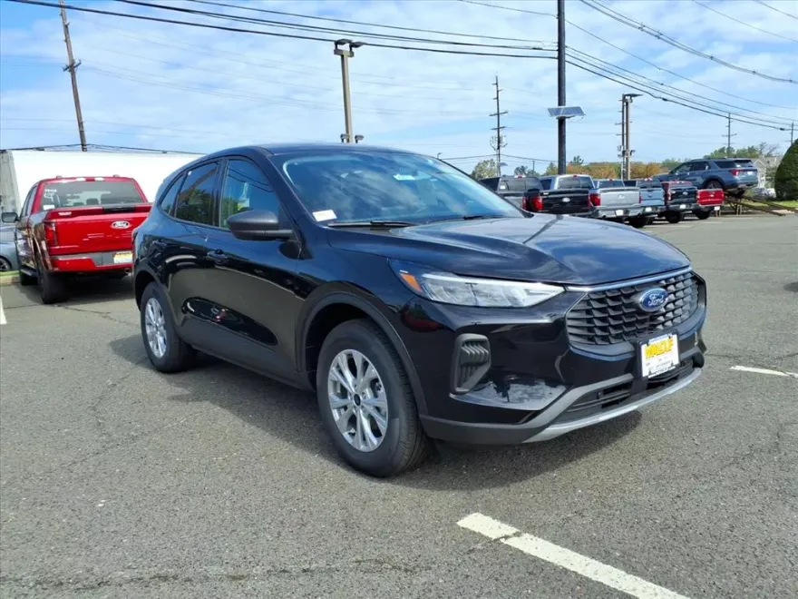 2025 Ford Escape Active photo 1