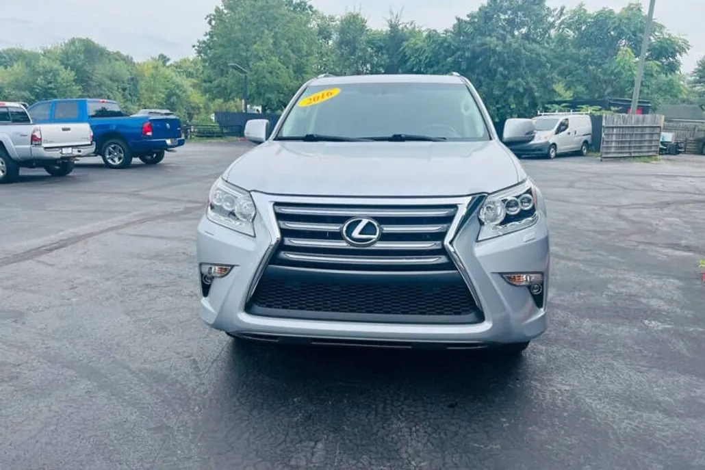 2016 Lexus GX 460 photo 1