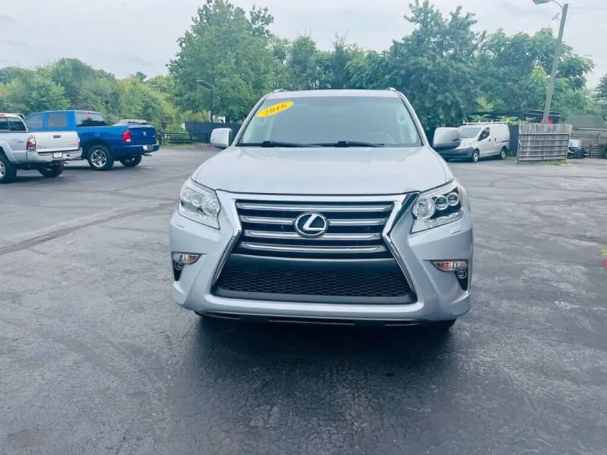 2016 Lexus GX 460 photo 1