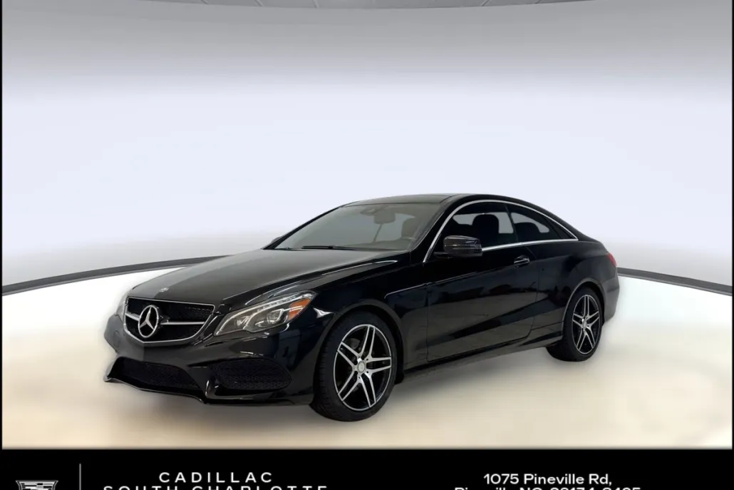 2017 Mercedes Benz E 400 photo 1