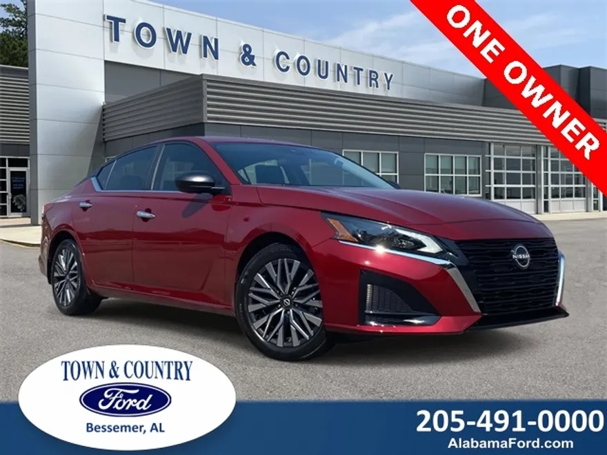 2024 Nissan Altima 2.5 SV photo 1