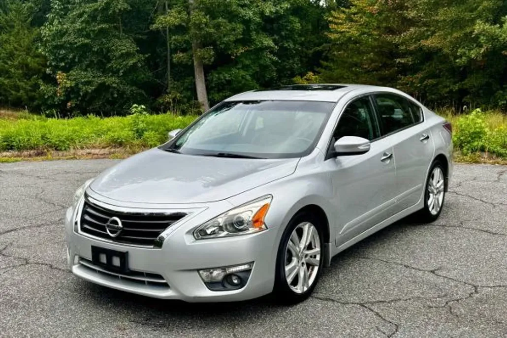 2015 Nissan Altima 3.5 SL photo 1