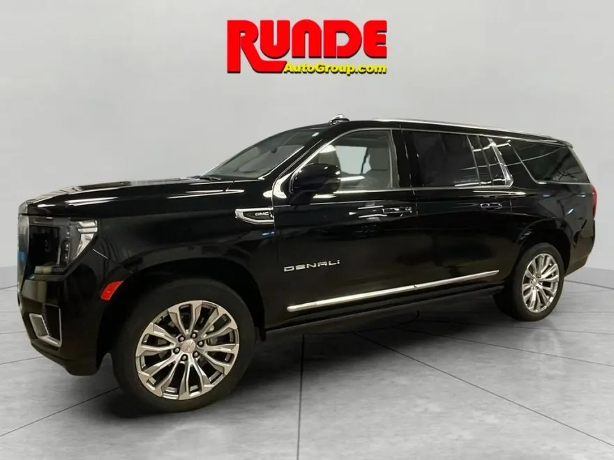 2023 Gmc Yukon XL Denali photo 1