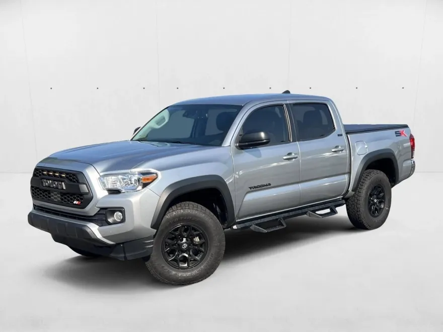 2023 Toyota Tacoma SR5 V6 photo 1