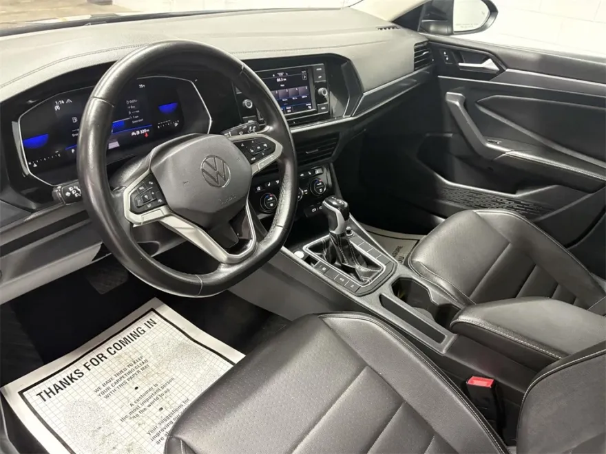 2024 Volkswagen Jetta 1.5T SE photo 1