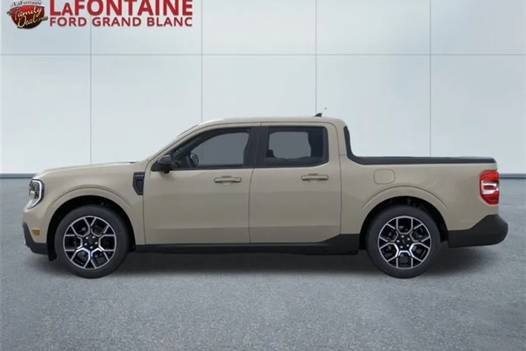 2025 Ford Maverick Lariat photo 1