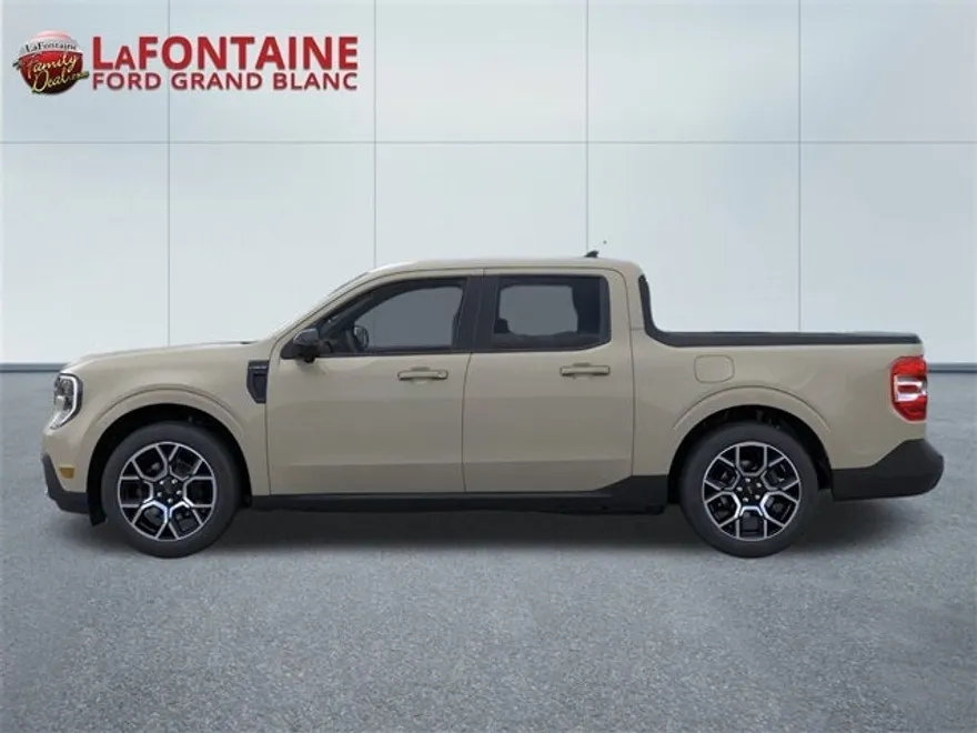 2025 Ford Maverick Lariat photo 1