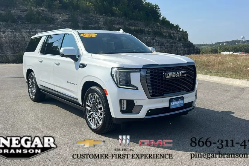 2024 Gmc Yukon XL Denali Ultimate photo 1