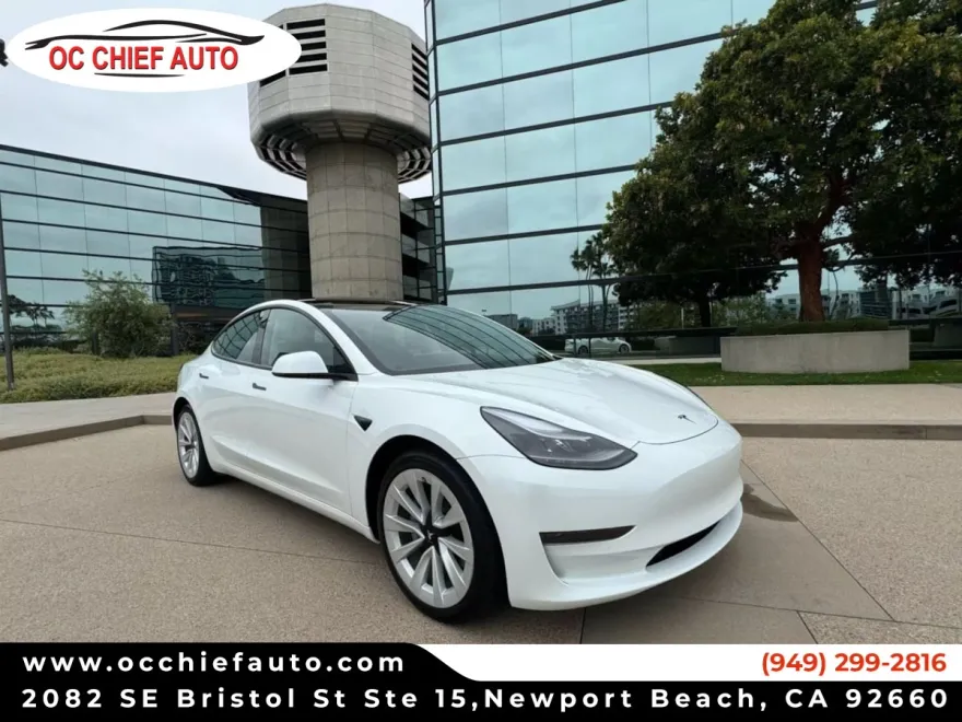 2022 Tesla Model 3 photo 1