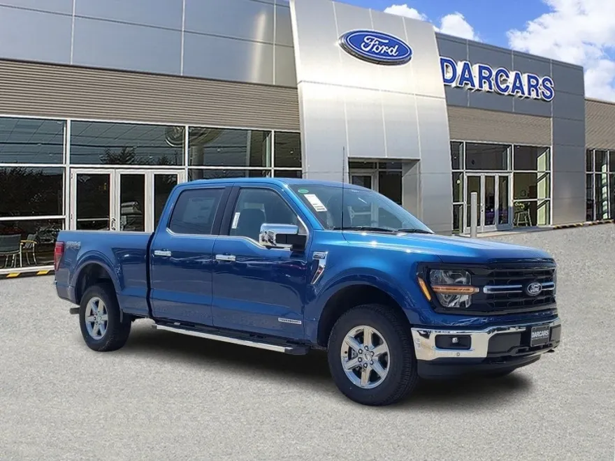 2025 Ford F-150 XLT photo 1