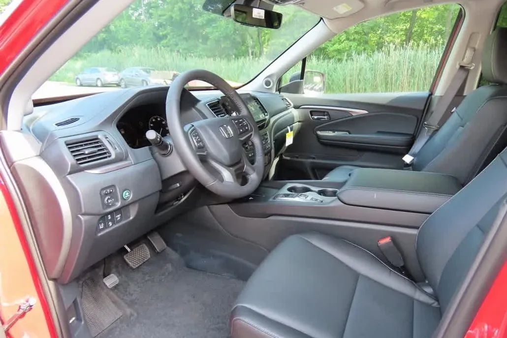 2025 Honda Ridgeline RTL photo 1