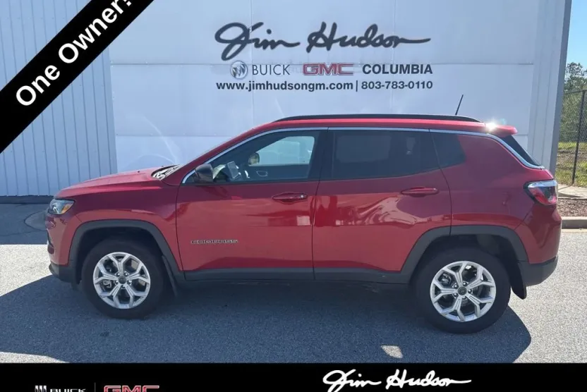 2025 Jeep Compass Latitude photo 1