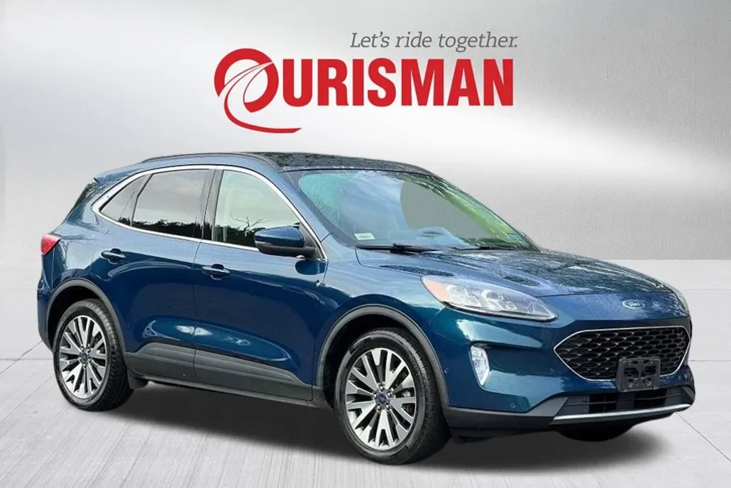 2020 Ford Escape Titanium Hybrid photo 1