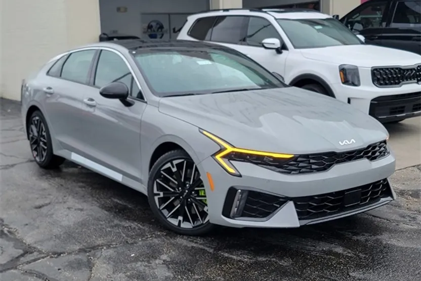2026 Kia K5 GT photo 1