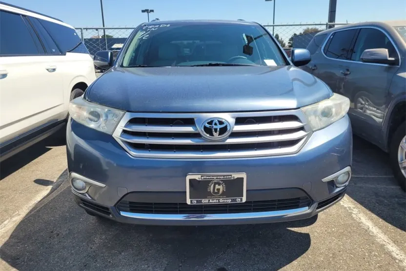 2013 Toyota Highlander Base Hybrid photo 1