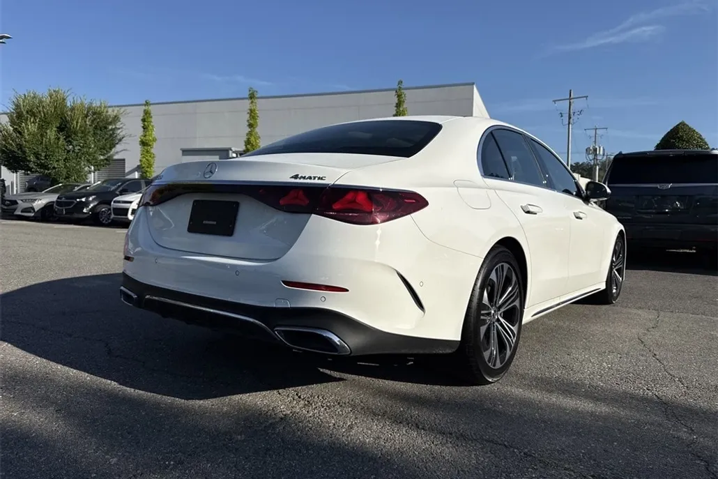 2025 Mercedes Benz E 350 photo 1
