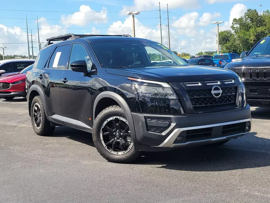2023 Nissan Pathfinder Rock Creek photo 1