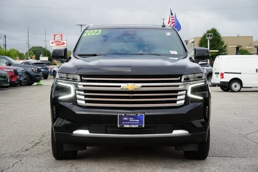 2023 Chevrolet Tahoe High Country photo 1
