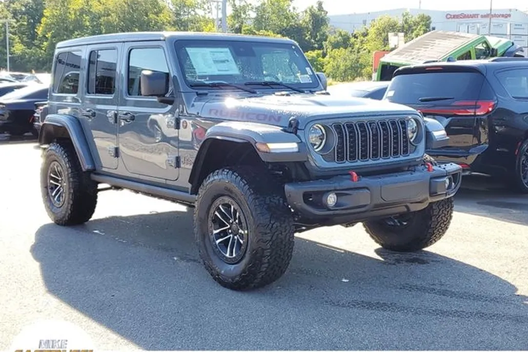 2025 Jeep Wrangler Rubicon X photo 1