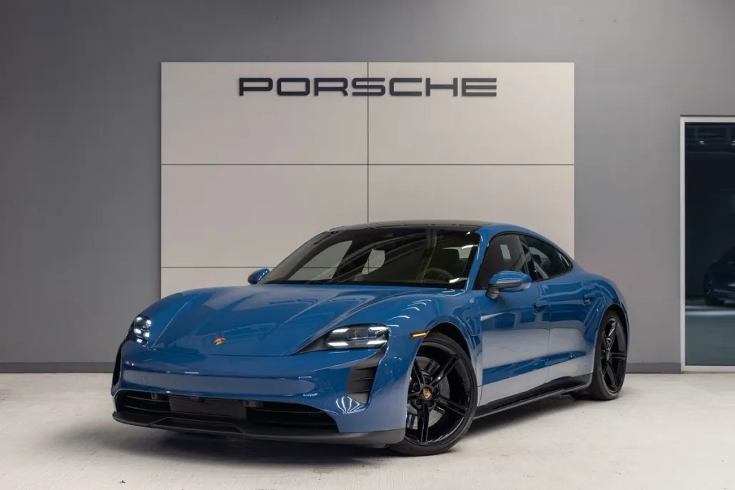 2023 Porsche Taycan GTS photo 1
