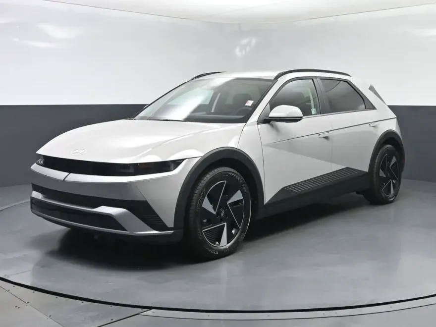 2025 Hyundai Ioniq 5 SEL photo 1