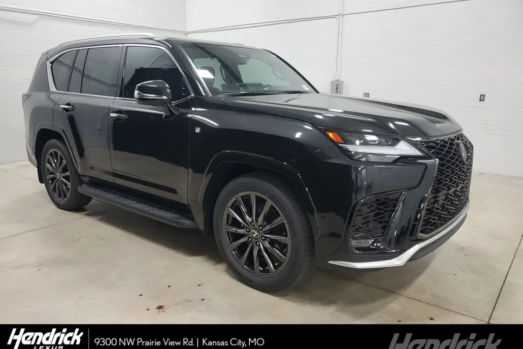 2025 Lexus LX F SPORT Handling photo 1