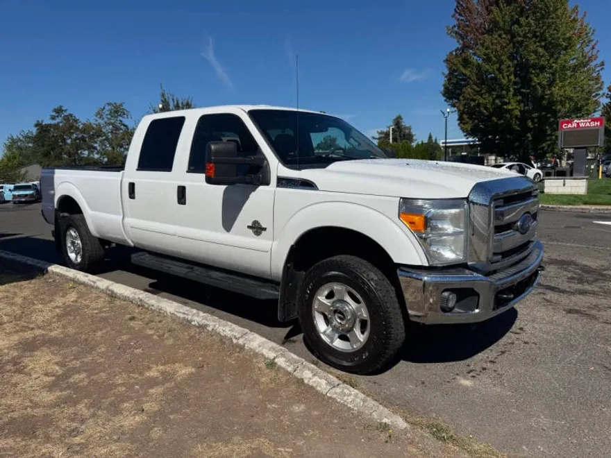 2016 Ford F-350 XLT photo 1