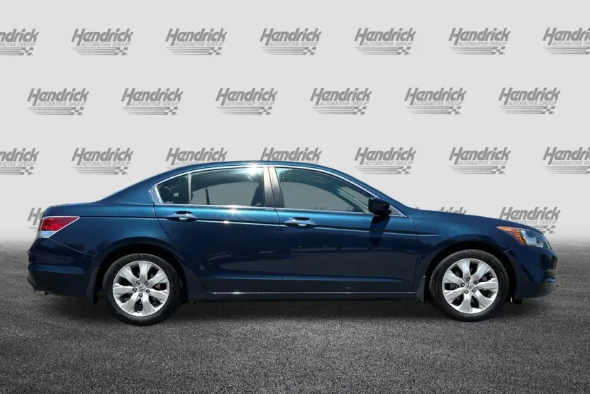 2010 Honda Accord EX-L photo 1