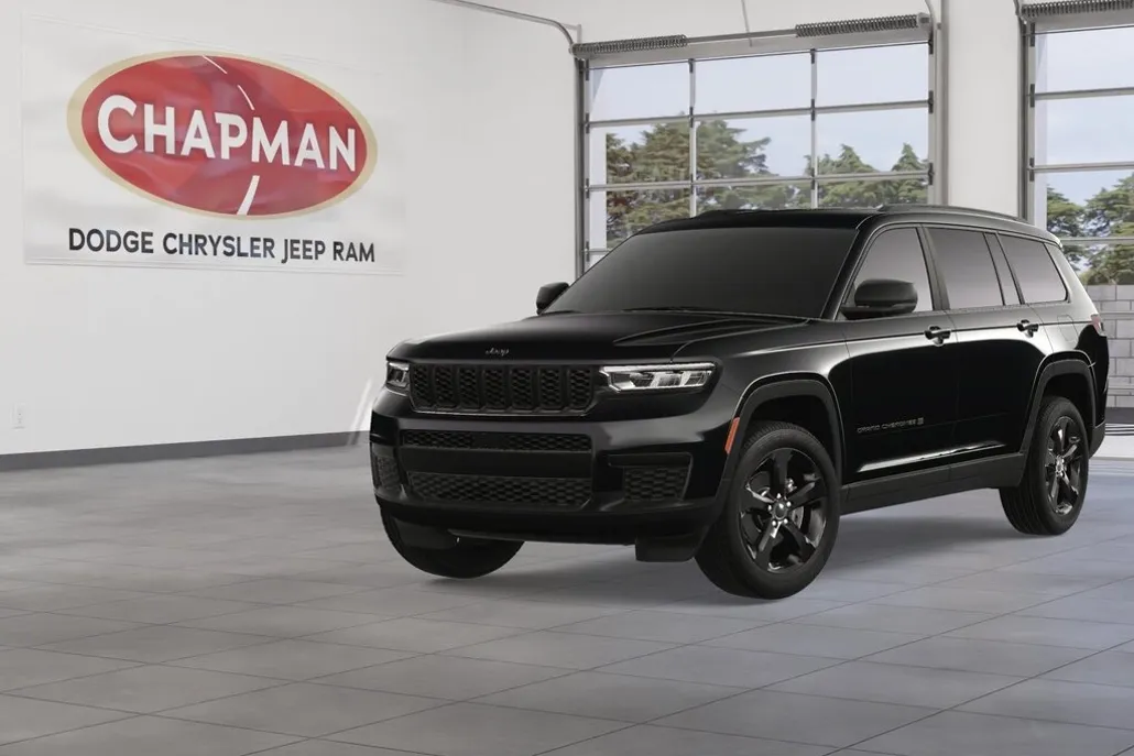 2025 Jeep Grand Cherokee Laredo photo 1