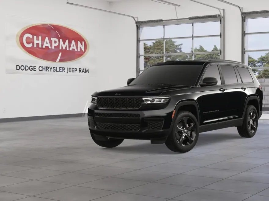 2025 Jeep Grand Cherokee Laredo photo 1