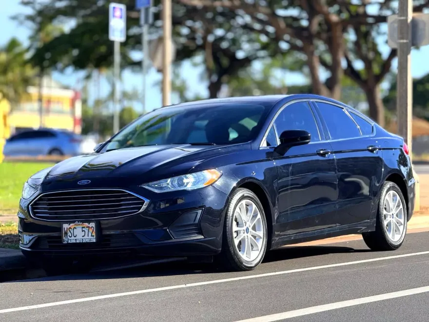 2020 Ford Fusion Hybrid SE photo 1