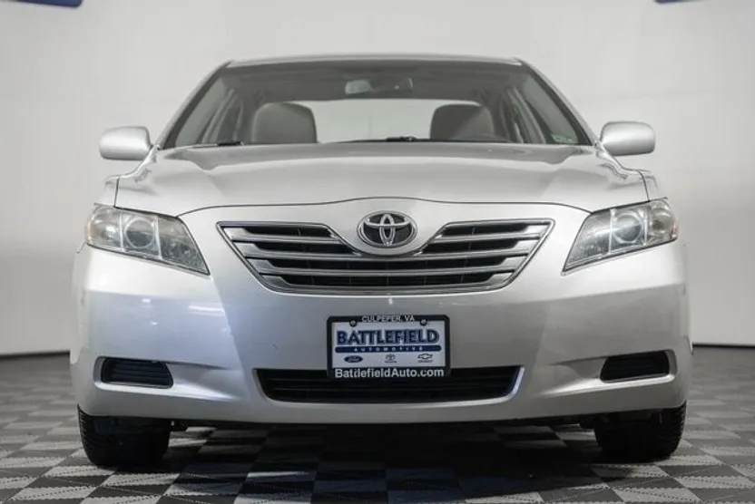 2009 Toyota Camry Hybrid Base photo 1