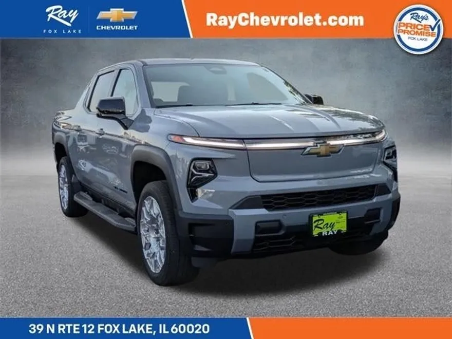 2026 Chevrolet Silverado EV LT photo 1