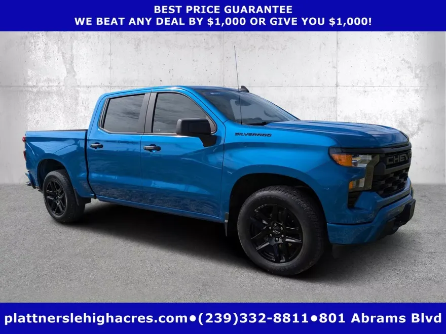 2023 Chevrolet Silverado 1500 Custom photo 1