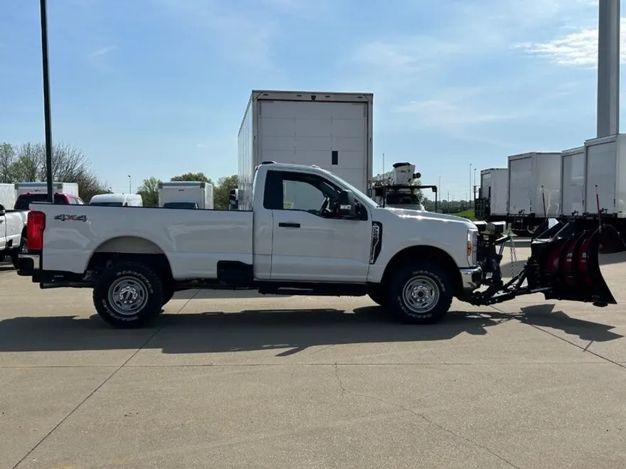 2024 Ford F-250 XL photo 1